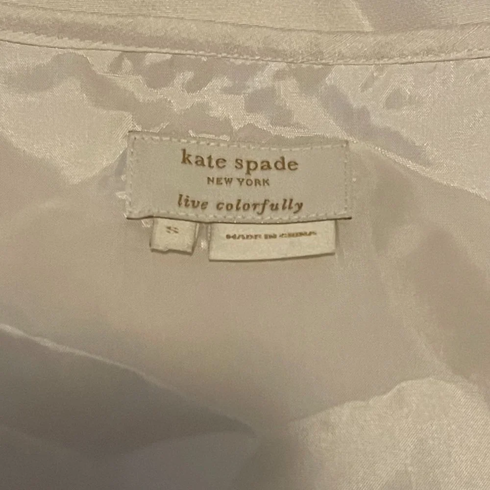 Kate Spade Tank Top with Floral Neckline Size Small - Picture 4 of 4